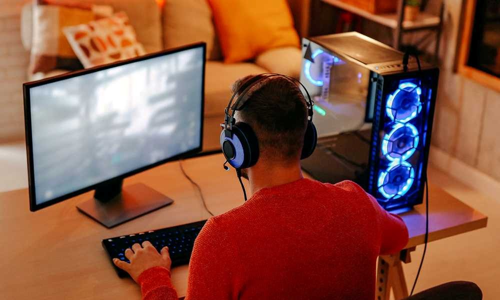 کدام اینترنت فیبر برای بازی مناسب است ؟